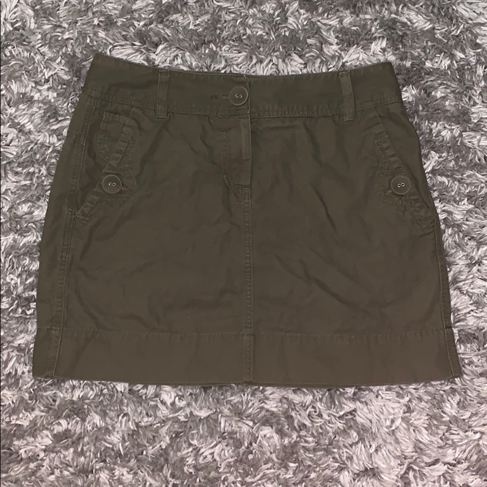 Elle women’s size 4 army green mini skirt